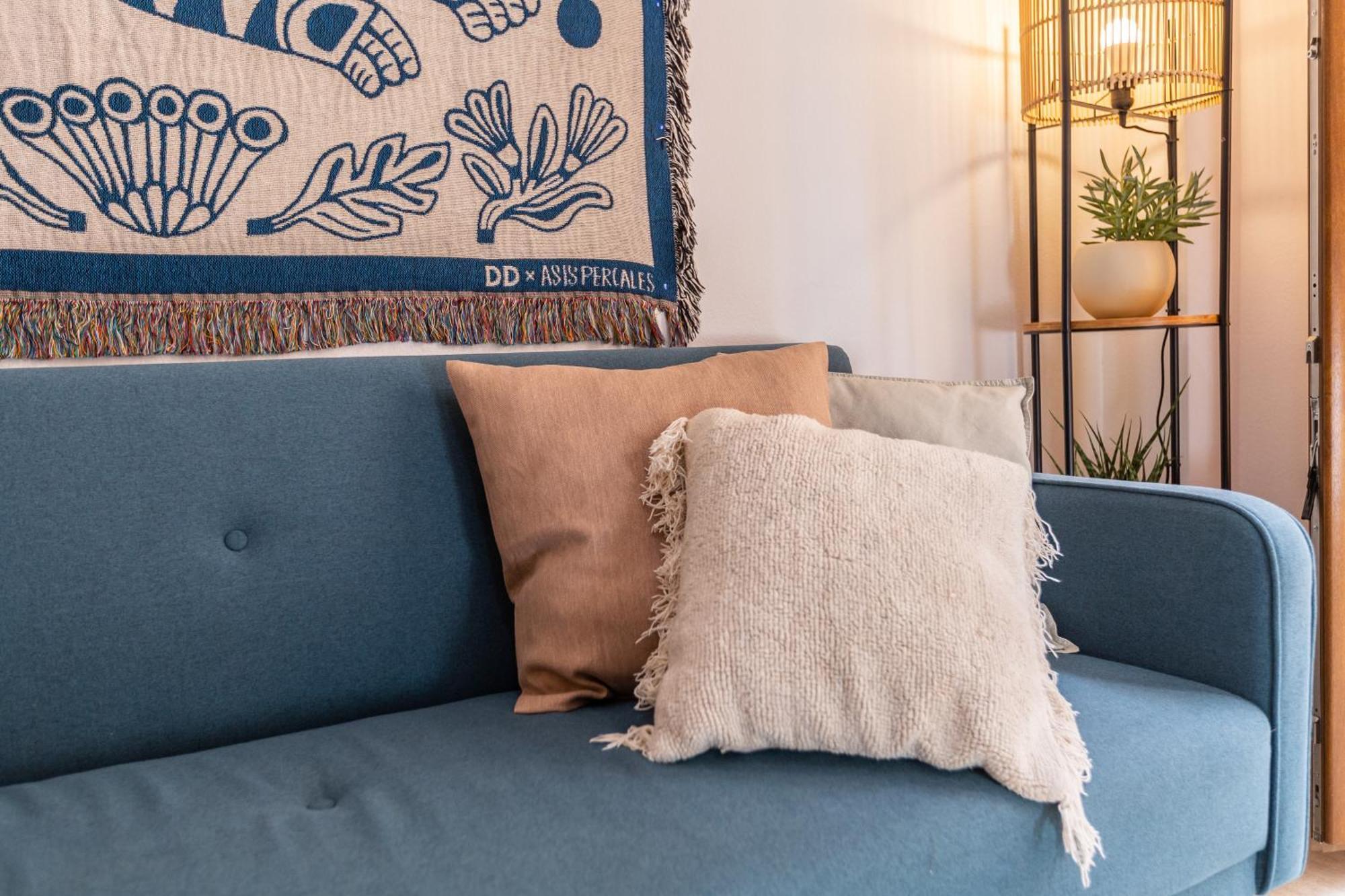 Bright Apartment With Patio And Balconies In The Center Málaga Buitenkant foto